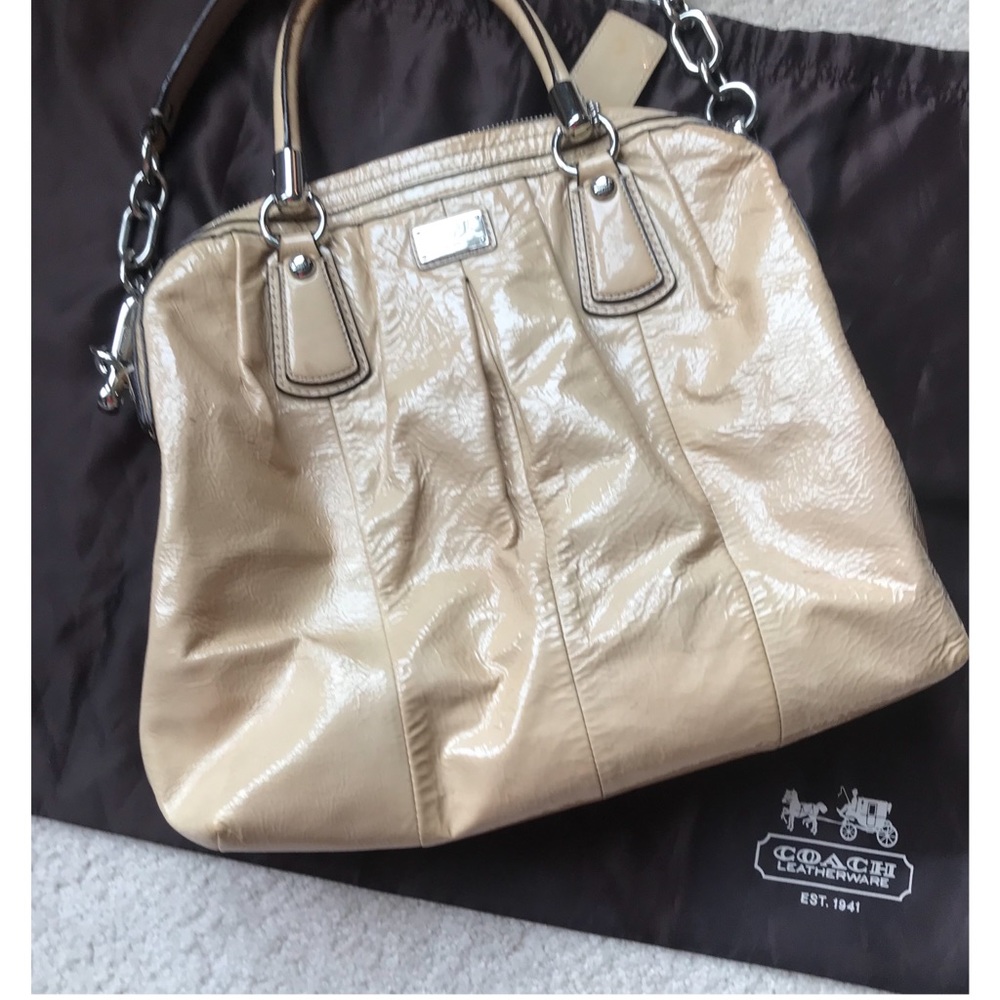 Free with purchase of Tory, Ted, Ugg or Vince